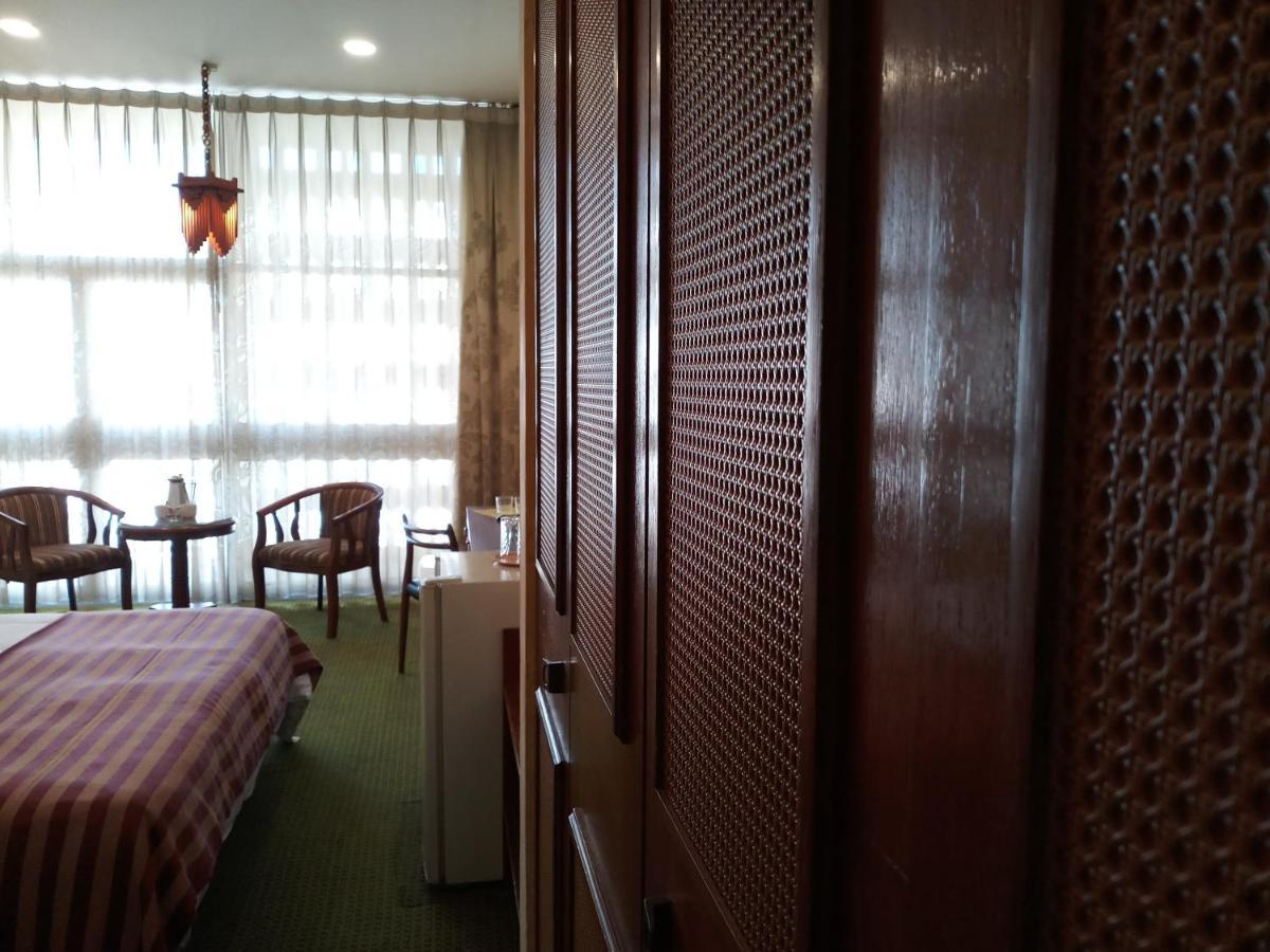 Oriental Palace Hotel Manama Ngoại thất bức ảnh